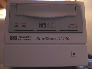 hp surestore dat40